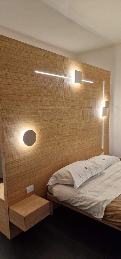 B&B Pernotti Bari Bagian luar foto