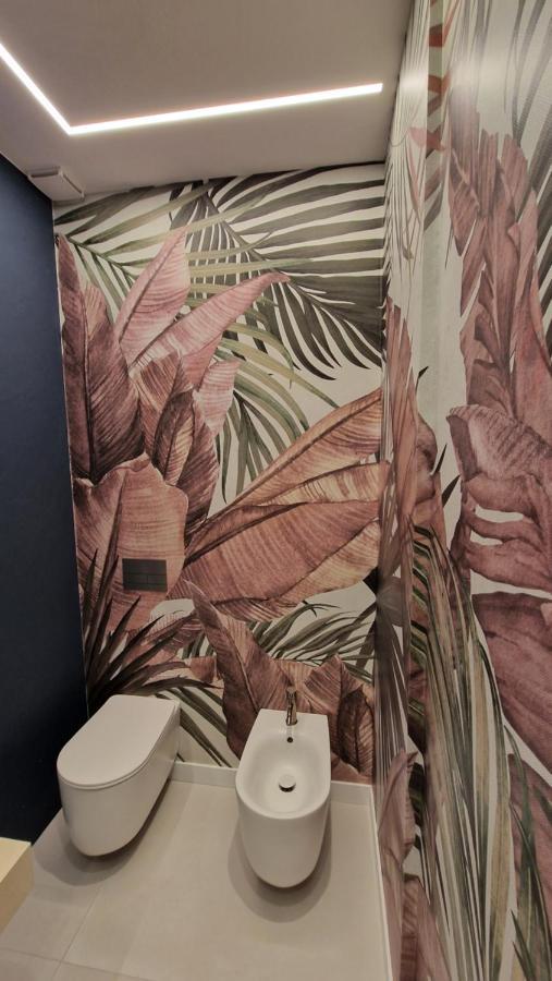 B&B Pernotti Bari Bagian luar foto