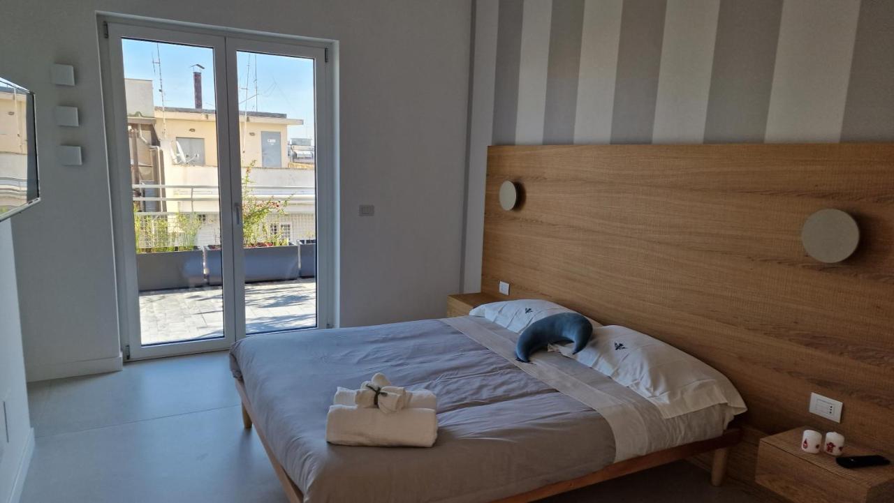 B&B Pernotti Bari Bagian luar foto