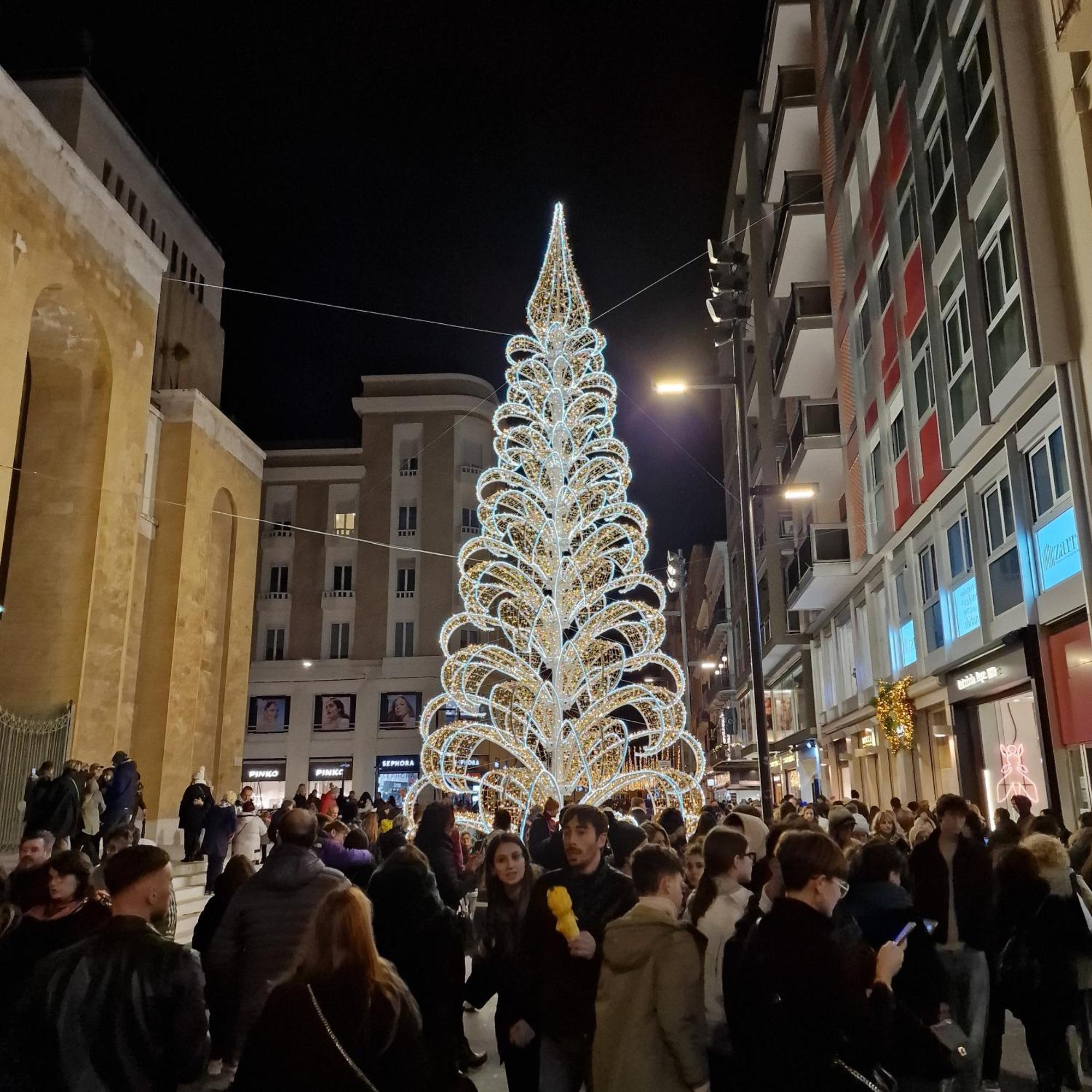 B&B Pernotti Bari Bagian luar foto